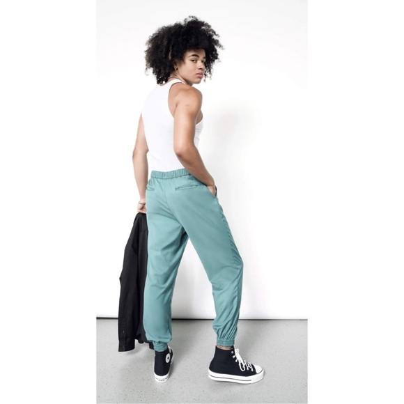 Wildfang The Empower Drawstring Jogger Pant NWT Unisex Large Marine Blue New - Picture 3 of 15